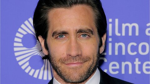 Jake Gyllenhaal Praises Marvel Fans