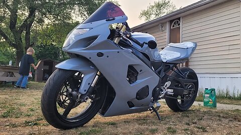 I Rebuilt My GSXR600 After Everyone Else Crashed It