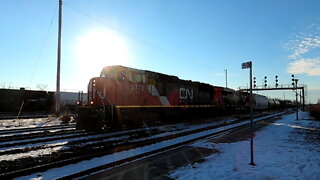 CN 5778 & CN 3901 Locomotives Manifest Train Eastbound In Ontario