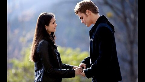 Elena e Stefan (the vampire diaries)