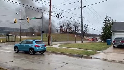 Structure fire impacting traffic on Ridge Road in Parma