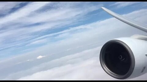 [Rolls-Royce engine view] Cathay Pacific B777-300 TAKEOFF at Hong Kong