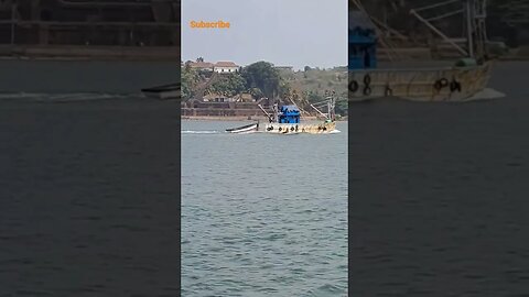 Fishing Trawler Returning Home in Goa #viral #youtubeshorts #naturephotography #shortvideo #shorts