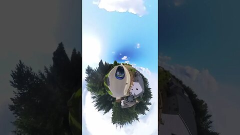 Small planet shots are so 8 years ago but I find it mesmerizing #insta360X3