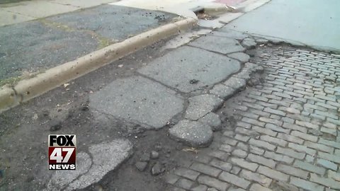 Jackson proposing pot hole solution