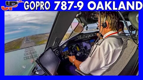 BOEING 787-9 landing at Oakland Airport | Flight Deck GoPro View