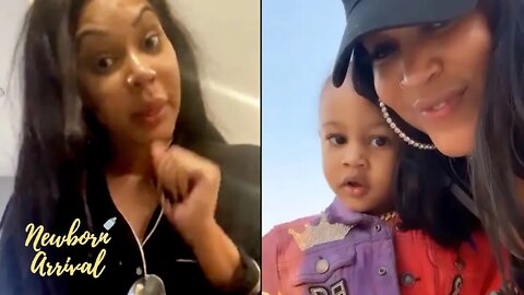 Lyrica Anderson Claps Troll While Making Oatmeal For Son Ocean! 🥣