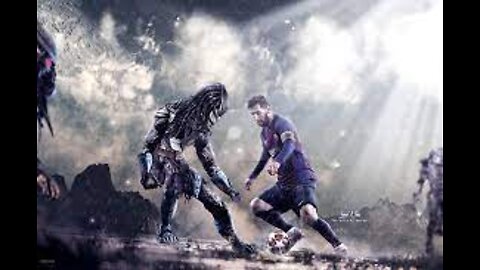 MESSI,RONALDO VS ALIEN