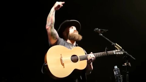 Zac Brown Kicks Out Belligerent Fan During Show: "See Ya B***H, You Don't Treat A Lady Like That"