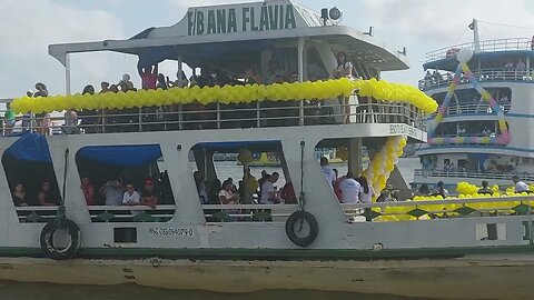 Um passeio fluvial pela orla de Belém do Pará no Círio 2023 VII