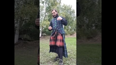 Cold Steel Scottish Dirk: Fighting