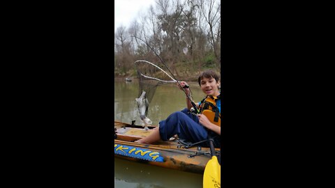 The best Large Mouth bass on the Fly Video