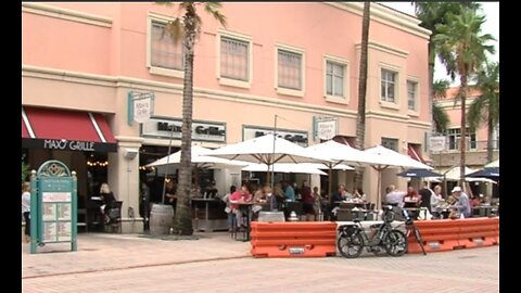 Palm Beach County restaurants moving to 50% capacity Monday