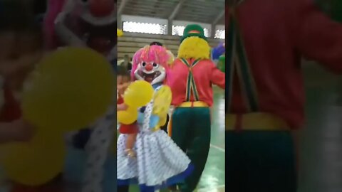 SUPER DIVERTIDO, DANÇANDO PALHAÇA, PATATI E PATATÁ, PARA ALEGRIA DAS CRIANÇAS, LIKE