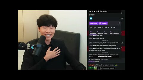 People Accuse Toast of Having Plastic Surgery