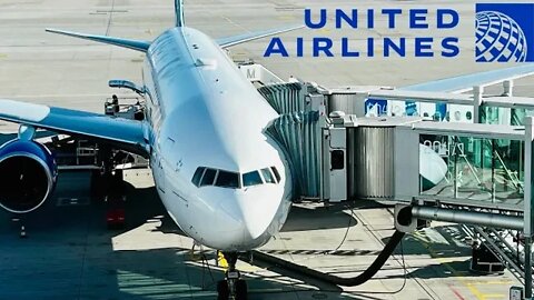 *Stuck In The Middle* United Airlines Boeing 777-222 Munich-San Francisco (UA195)