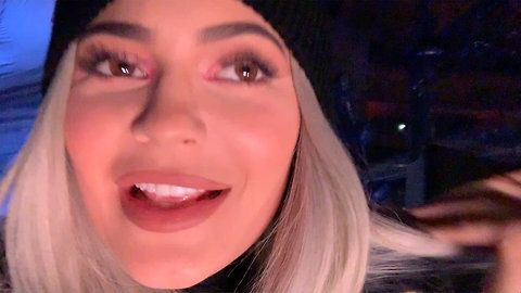 Kylie Jenner Posts Amazing BTS Of Travis Scott’s AstroWorld Tour At Madison Square Garden