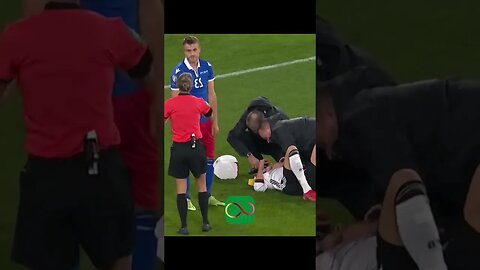 A sad moment in football | Football Respect & Beautiful Moments in football