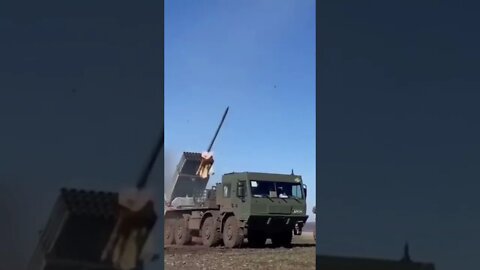 💪 The Czech MLRS "vampire" destroys the invaders.