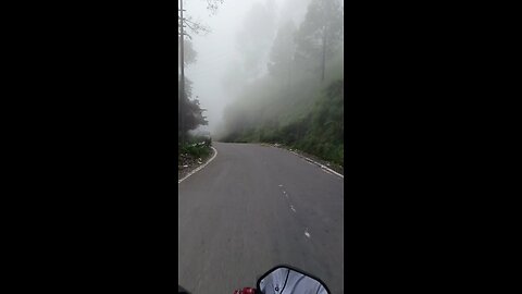 moutain roads with beautiful fog