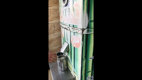 Fresh Sugar Cane Juice Making Amman Jordan | Healthy Drink