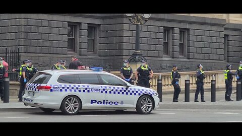 @Victoria Police LIVE - Stationed at Parliament 24/09/21