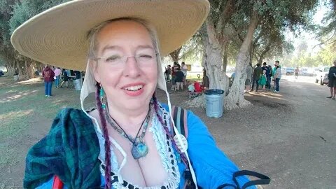 Kat takes a stroll of the Fresno Highland Games.