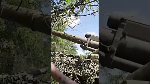 The most powerful 203-mm self-propelled howitzer "Malka" is firing at the objects of the AFU