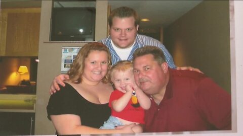 Family of Oak Creek man who died from COVID-19 frustrated restrictions are going away