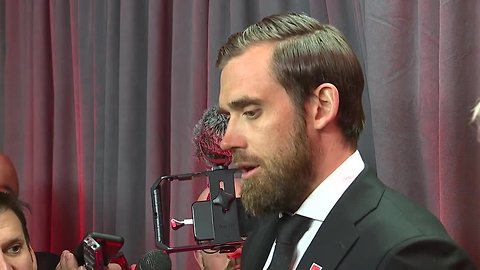 Henrik Zetterberg gets emotional talking about Ted Lindsay during visitation