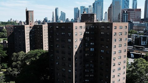 Prosecutors: NYC Isn't Complying With Deal To Clean Up Public Housing