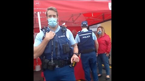 Hands on Taser, Police state NZ, No questions allowed...