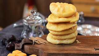 Keto friendly cloud bread recipe