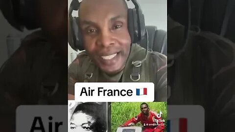 Même Niveau! Flore de Lille dan u vol Air France (Macron Emmanuel class Affaire) préfère taire noms