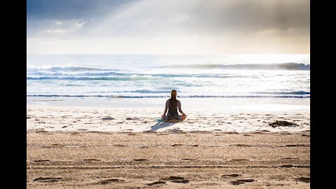 Relaxing Zen Music with Water Sounds • Peaceful