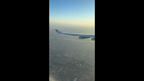 Landing in Tokyo Haneda airport