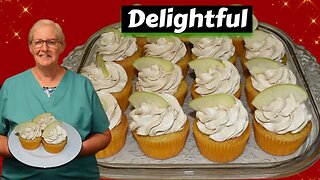 Delicious Yellow Cupcakes Filled with Apple Pie Goodness, Inspirational Thought