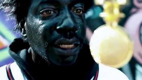 A Black Man In Blackface Thinking He's A Singing Cat Is The Cringiest Thing You'll See Today