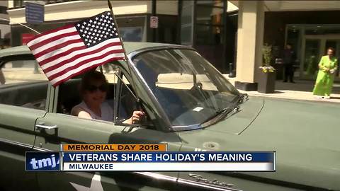 Hundreds gather for MKE Memorial Day Parade