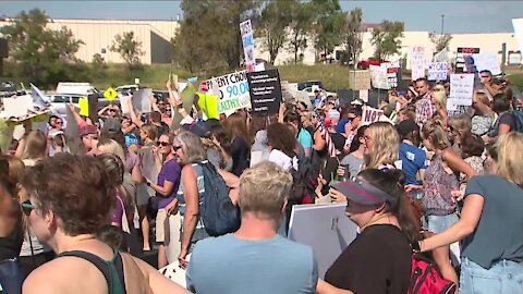 ‘Freedom, not force’: Hundreds protest Jeffco Schools mask mandate days before kids return to class