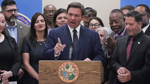 Florida Gov. DeSantis Under Fire For Receiving Prayer At Sean Feucht Worship Concert 2nd Jan, 2022