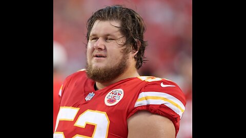 Chiefs make Creed Humphrey NFL's highest-paid center #chiefs #nflfootball #nfl #afc #nfc