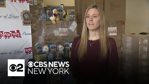 Widow of slain NYPD officer makes surprise donation CBS New York