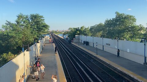 Brooklyn Subways: Broad Channel Station (A/S Train)