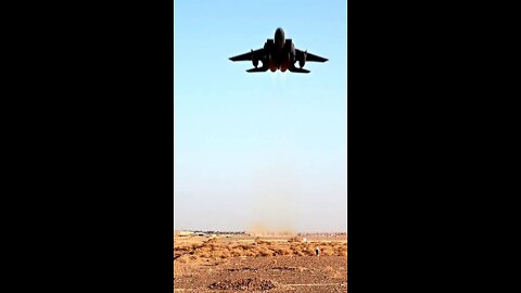 F-15 Takes Off Overhead