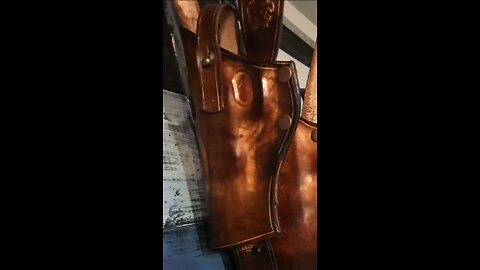 8 LEVELS BROWN , WESTERN LOOK DBL SHOULDER HOLSTER