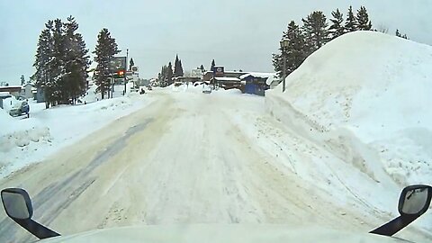 Trucking Into Snowy West Yellowstone Montana With ZIPPY Blue Heeler OTR Truck Driving CDL Driver Over The Road Trucker Wild West Pizza!!