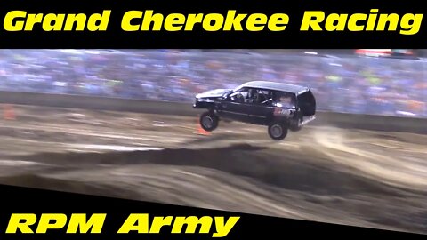 V8 Jeep Grand Cherokee Tough Truck Racing 2