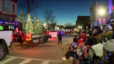 Awards handed out to top floats, performers for Waukesha Christmas parade