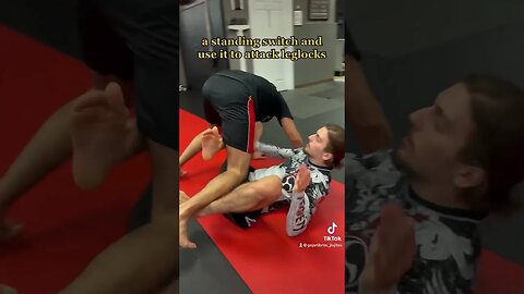 Unstoppable technique: Master the standing switch into leg locks #mma #bjj #martialarts